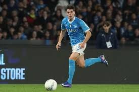 首钢将帅失和！周琦与许利民闹矛盾，3年后还能拿得顶薪合同吗？